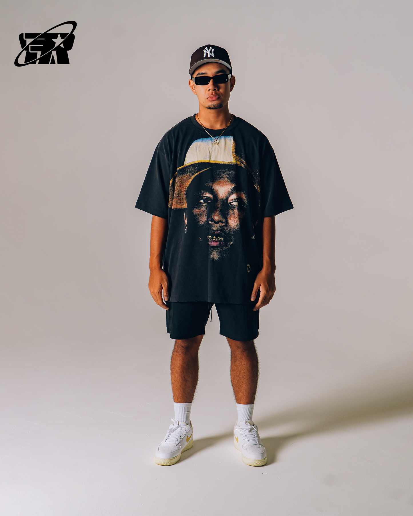 YOUNG FOREVER *Pharrell* T-SHIRT